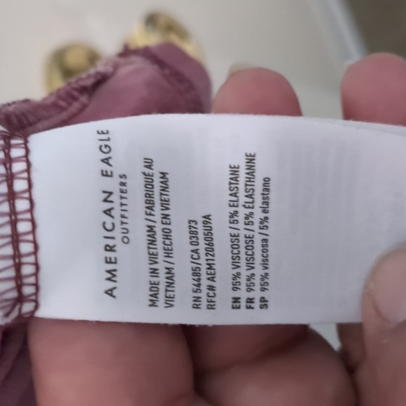 American Eagle T-shirt - Picture 6 of 6